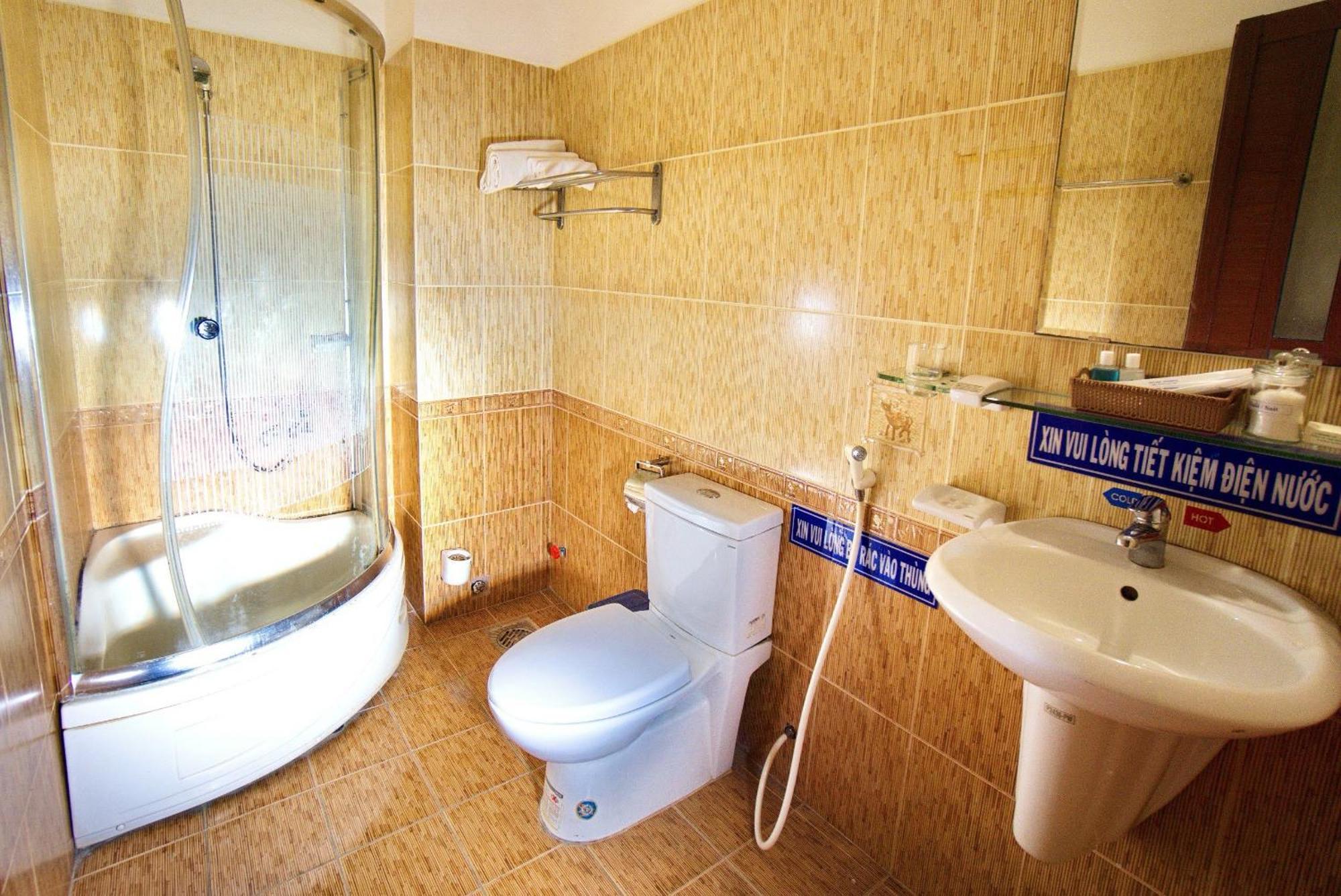 Hotel Hai Chau Chau Doc Eksteriør bilde